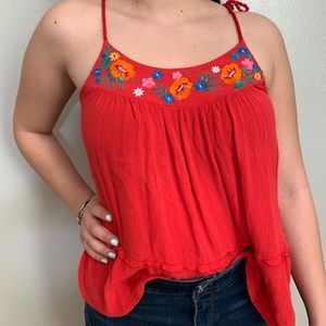 🌵Embroidery Red floral Tank Top